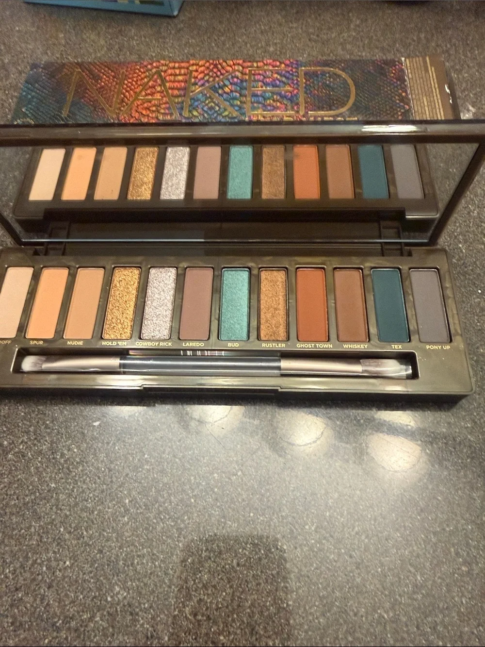 Urban Decay Naked Wild West Eyeshadow Palette - Multi-Tone